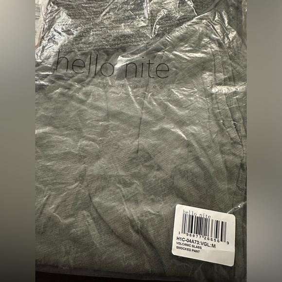 Smocked Pant - Volcanic Glass SZ Med - Picture 2 of 2